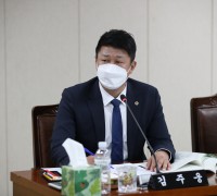 김주웅 도의원, “전남지역 농어촌 빈집 전국 최다 적극적인 지원 필요”